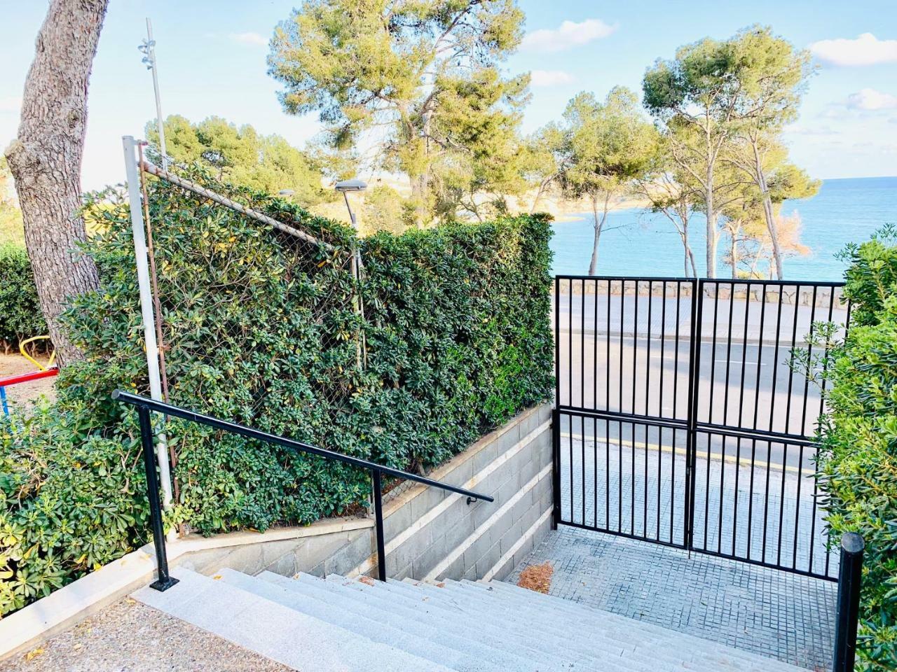 Book Playa Larga Salou Apartment Екстериор снимка