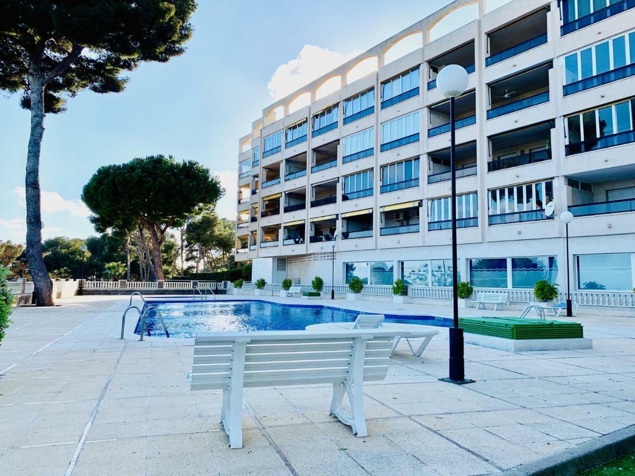 Book Playa Larga Salou Apartment Екстериор снимка